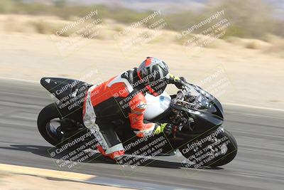 media/May-05-2025-Moto Forza (Mon) [[3c1838c5e5]]/1-A Group/Session 2 (Turn 7 Inside)/